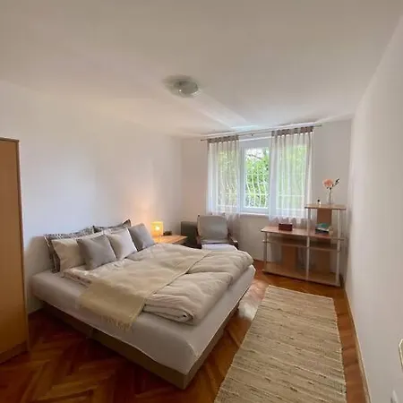 Moderan Apartman Ayem *